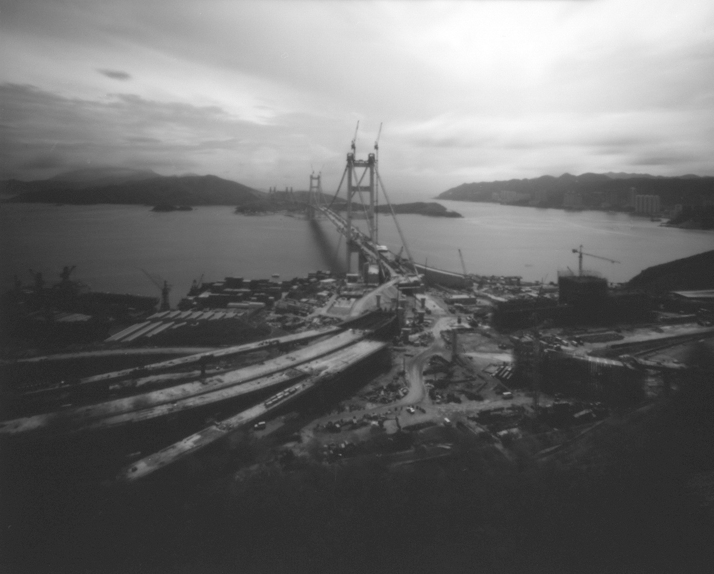 Lantau Bridge – Ernst Logar 1997